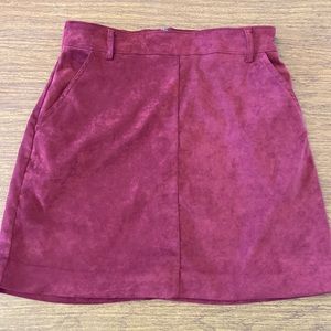 Hollister ultra high-rise maroon skirt